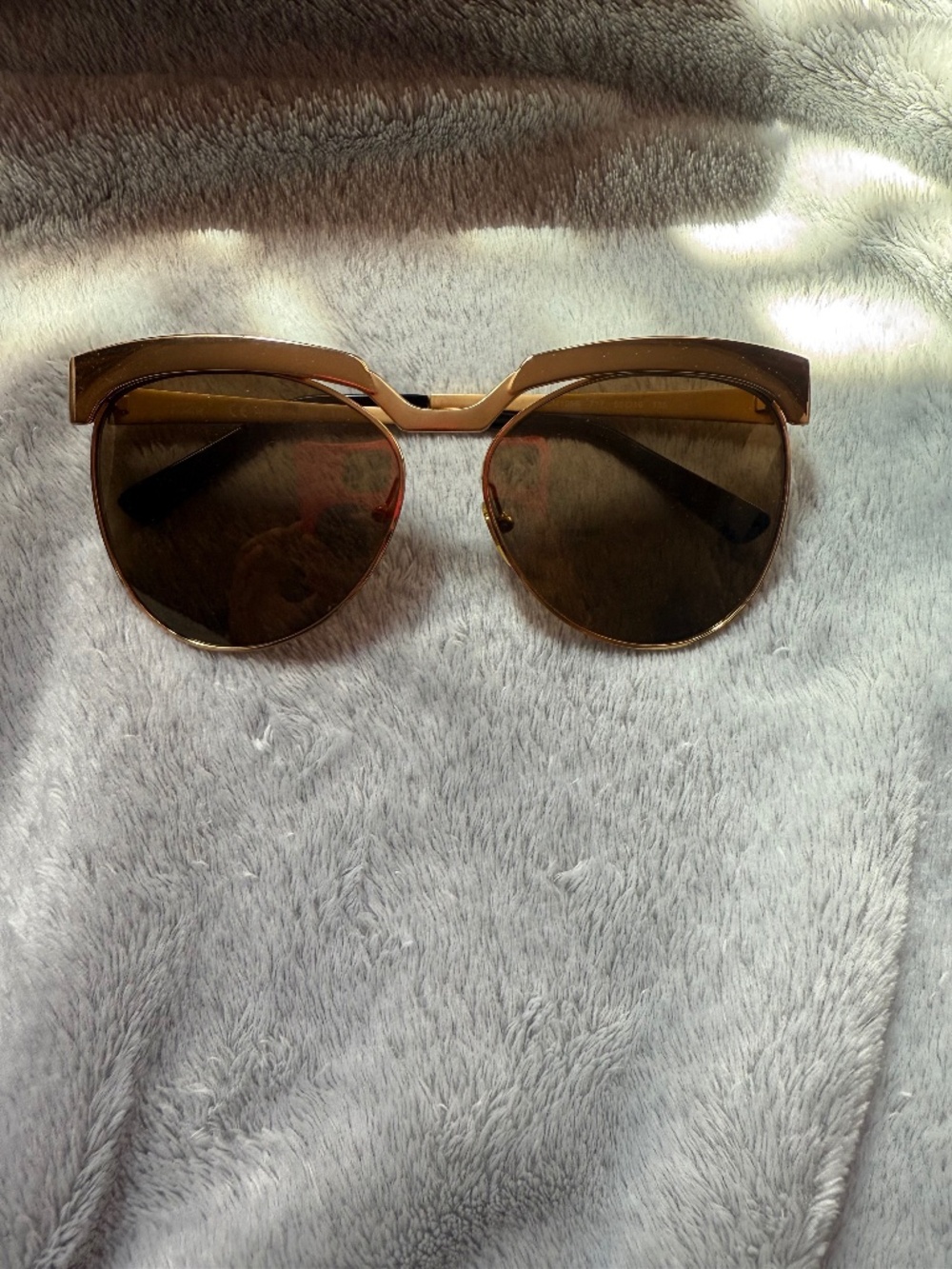 MCM Sunglasses 105s